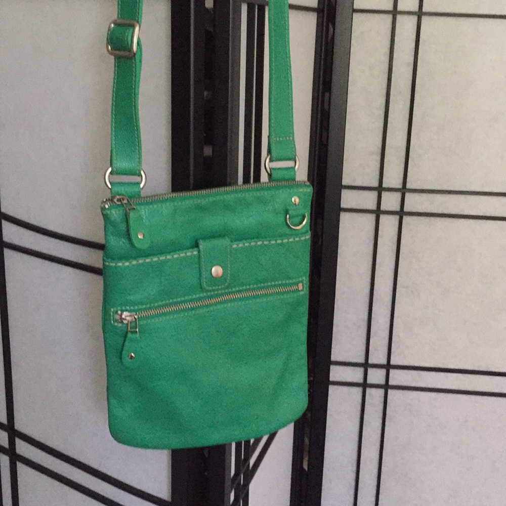 Roots Beautiful Leather Crossbody Purse